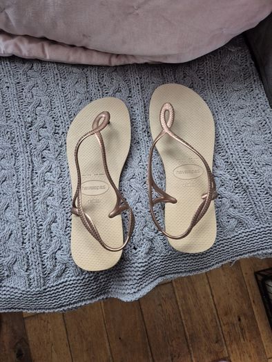 Havaianas sandals