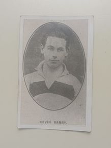 Kevin Barry Carte Postage. Post Card.