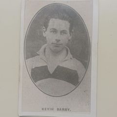 Kevin Barry Carte Postage. Post Card.