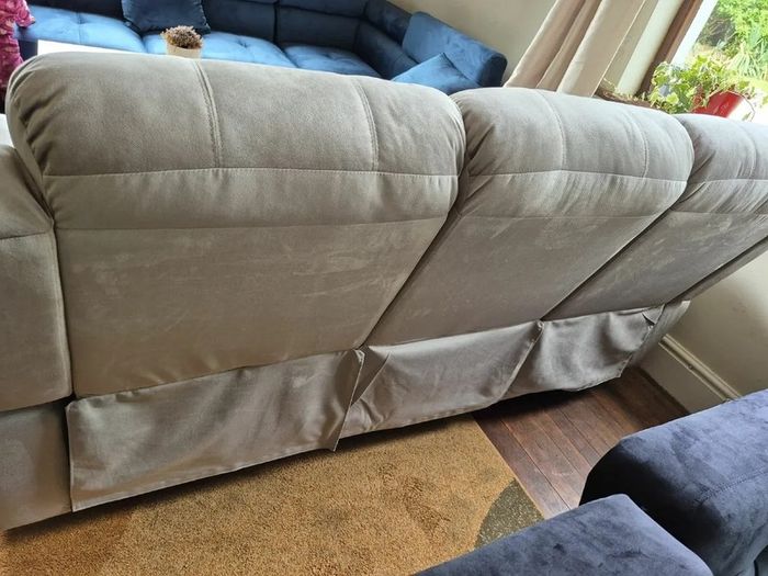 Relax in Style Premium Reclining Sofas FREE DELIVERY
