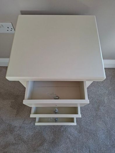 Bedside Lockers