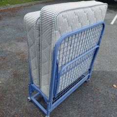 folding bed
