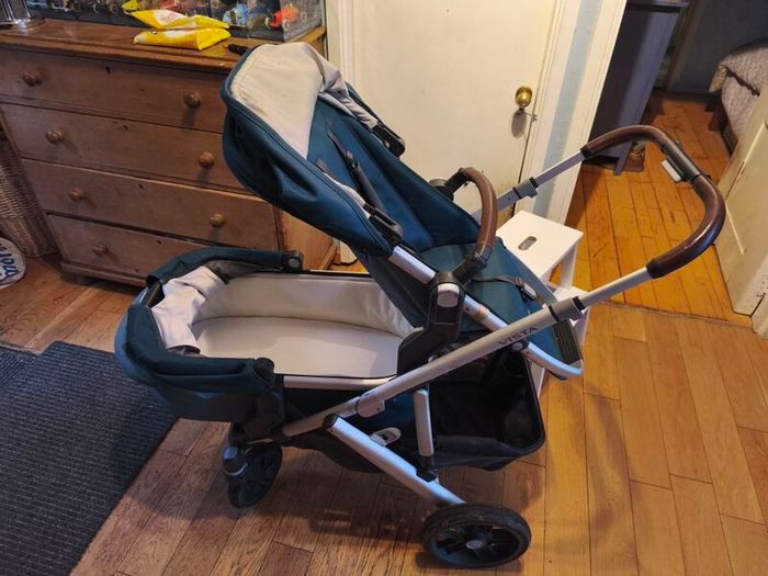 PRICE DROP uppababy vista v2 travel system double buggy