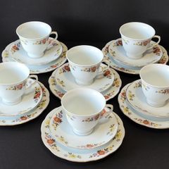 Six Jingdezhen Porcelain Three-Piece Tea Sets