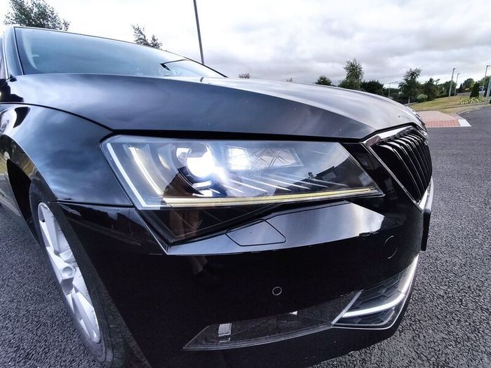 Skoda superb 2.0tdi automatic