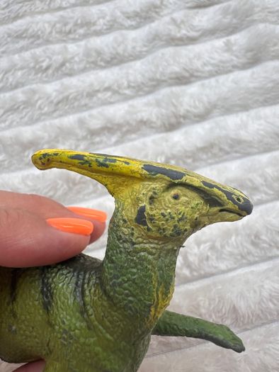 1988 Carnegie Collection Safari Parasaurolophus Dinosaur approx. 12.5 cm. Used Please see photos