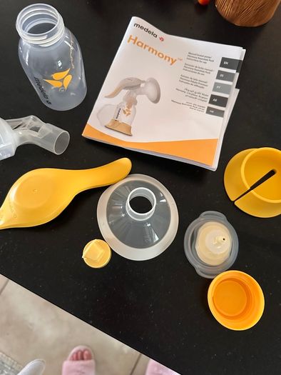 Medela Manual Breast pump