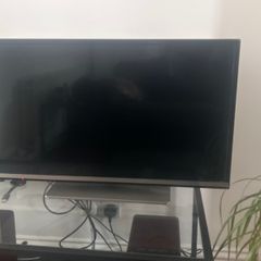 32 inch Panasonic LED Smart TV
