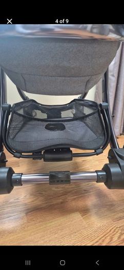 Egg2 Complete Travel System - professionally cleaned prior to selling. Any further questions please ask.