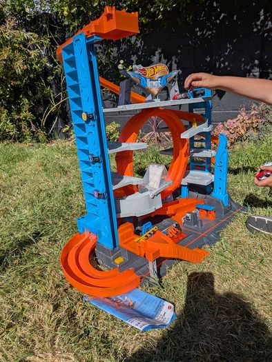 Hot wheels Ultimate garage