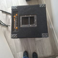 Bass amp