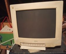 Vintage Dell 15" CRT Monitor (1995)  Model D1526TX-HS Retro Gaming
