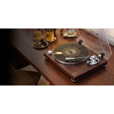Audio Technica Bluetooth Turntable Belt Drive