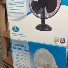 12" Desk Fan