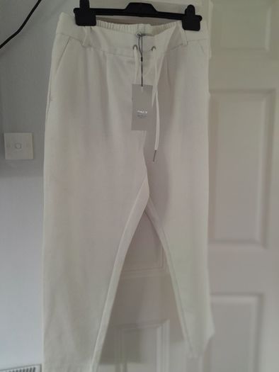 ONLY Cream Pull On Trousers