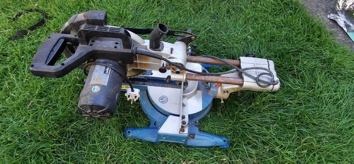 mitre saw