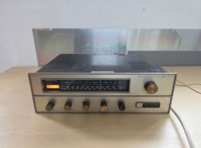 Fisher R-200-B Vintage high-fidelity tube tuner from the early 1960s. Everything working fine.