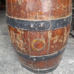Vintage Oak Barrel/Keg
