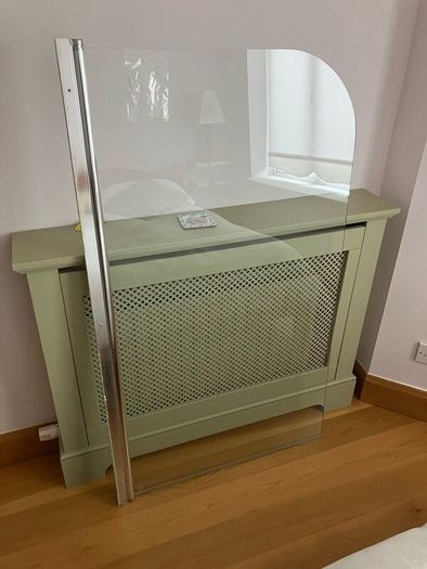 Bath , Screen, Mixer Tap