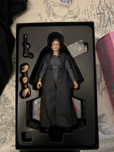 hot toys leia