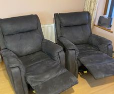 Recliner armchairs