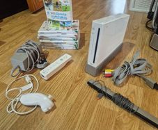 Nintendo Wii Console - Gamecube compatible version