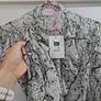 2 blouses and a waist coat size s Image 4