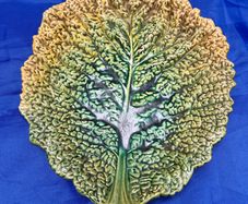 Majolica ceramic cabbage leaf plate