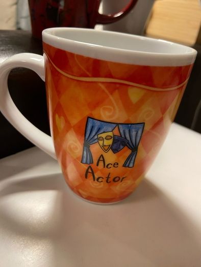 Mug Actor