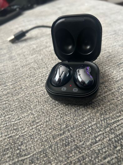 Samsung Galaxy Buds Live