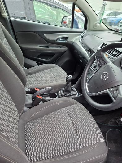 Motor car
