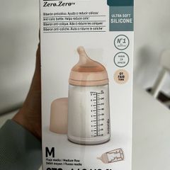 Suavinex Zero.Zero Anti-Colic Baby Bottle 270ml  3aMonths
