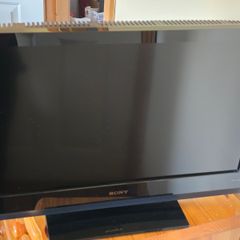 Sony Bravia 22 inch HD TV