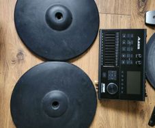 Electronic Drum Kit