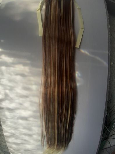 Clip In Straight Ponytail