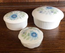Wedgwood Clementine china jewellery trinket dishes / pots with lids  x3