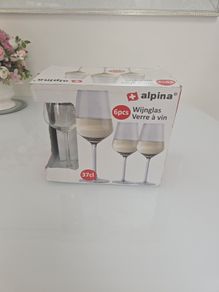 Brand New Alpina Wine Glasses  6 Piece Set