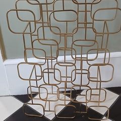 Abstract Design Metal Wine Bottle Holder