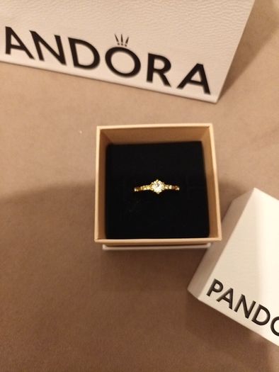 pandora ring gold 925 ring with gem detail