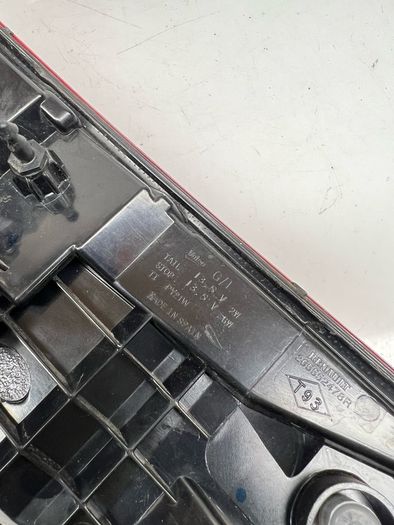 Renault Kadjar 2018 Rear Tail Light Left Side  265552478R A2l16b3s