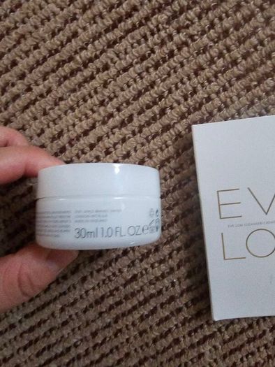 Brand New Eve Lom Cleanser 30ml + 5ml sample size + face cloth