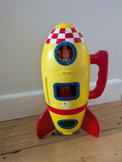 George pig astronaut figurine and rocket