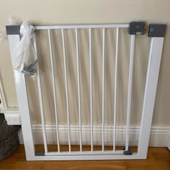 Baby gate
