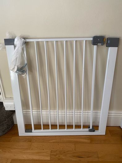 Baby gate