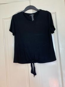 Accesorize black tie front top
