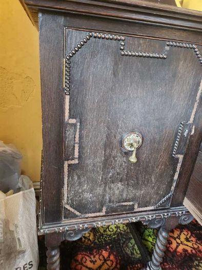Sideboard