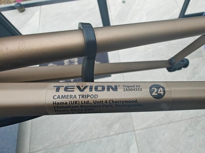 Tevion 5ft Tripod
