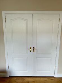 Double doors & door frame