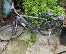 E bike for repair or parts