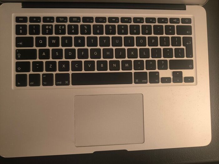 Macbook Air 13" A1466 For Parts/repair Only